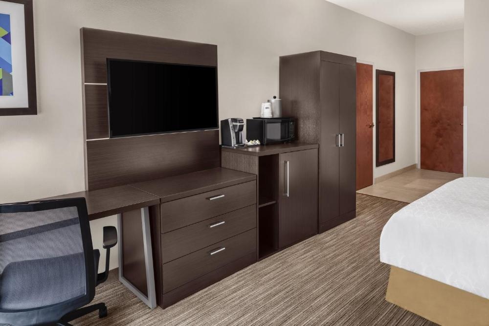 Holiday Inn Express & Suites Asheville SW - Área del Centro Comercial por IHG Imagen 18